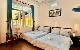 Hotel Tiên Tri 02